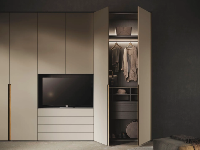 STAGE - Custom sectional wardrobe with drawers _ Guzzini & Fontana